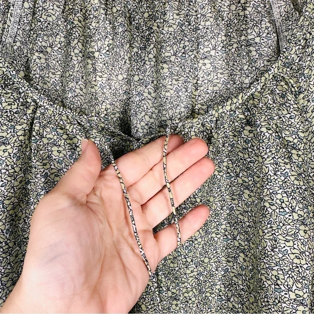 NWOT J.Crew Drapey Tie Front Top in Green Country Floral M